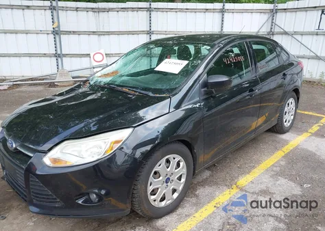 2012 Ford Focus Se z USA, uszkodzony, nr VIN 1FAHP3F28CL312066